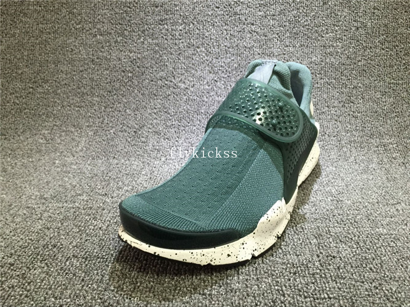 Nike Sock Dart Dark Green
